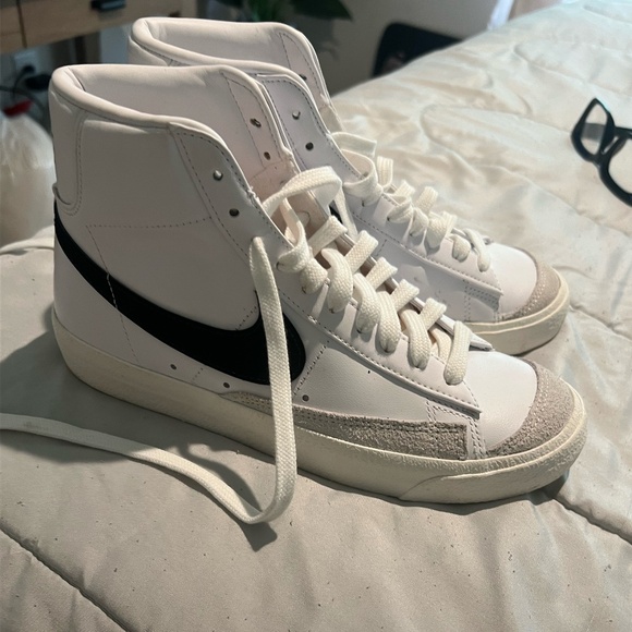 Nike Blazer '77 - Picture 1 of 6
